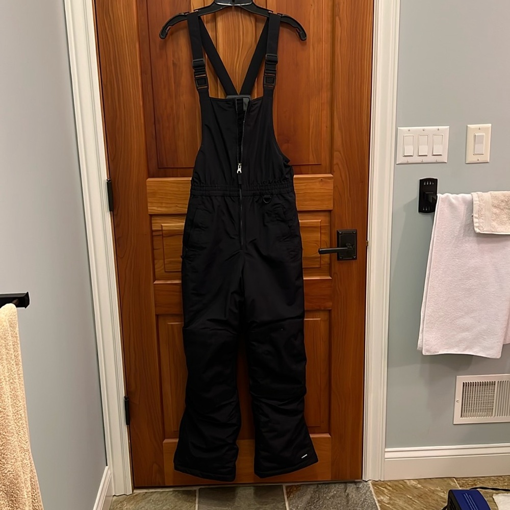 Lands’ End Squall snowpants, kids size 14, black